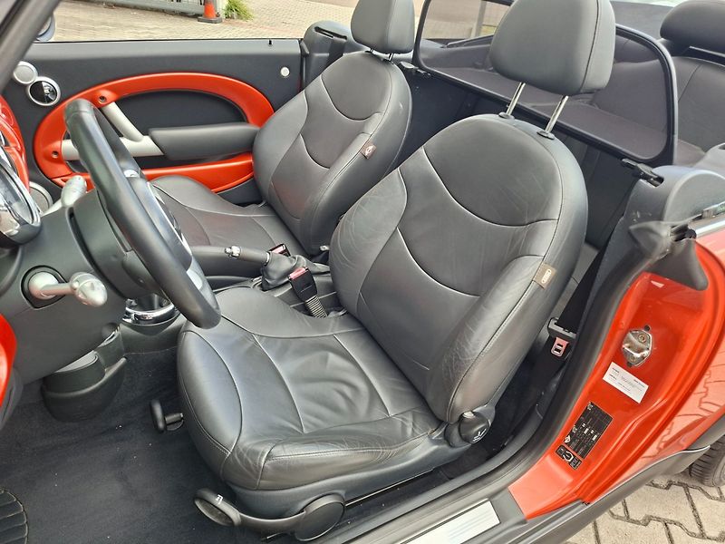 Mini Cooper S (2004) CABRIO 1.6 125kW KOMPRESOR - fotka 16 z 34