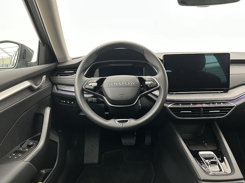 Škoda Octavia 1.5 TS EXLUSIVE SELECTION - fotka 5 z 29