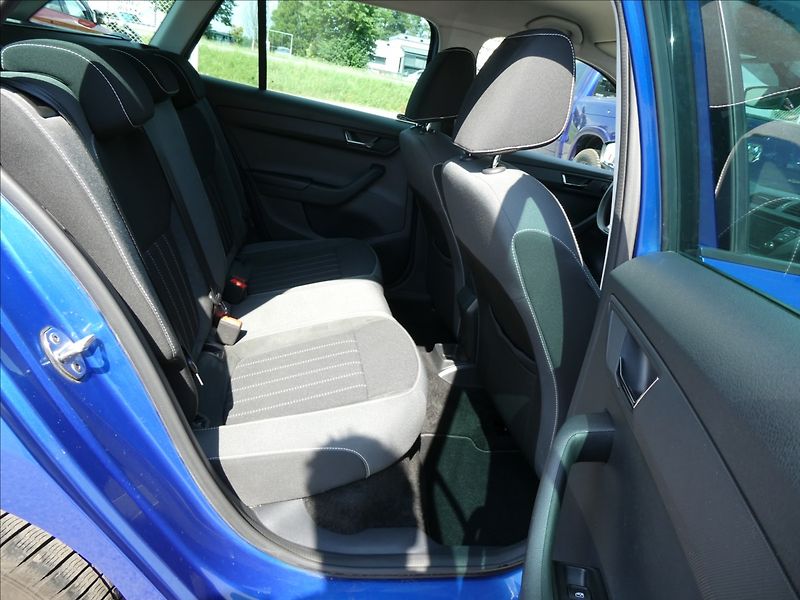 Škoda Fabia 1,0 TSi 70kW STYLE, po servise - fotka 27 z 41