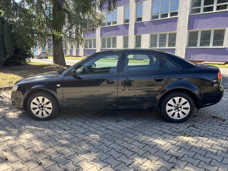 Audi A4 2,7 TDI V6 /132 kW /  - fotka 2 z 31