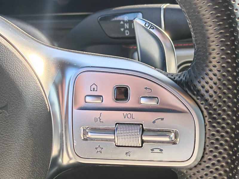 Mercedes-Benz Třídy G G 63 AMG BRABUS REZERVACE - fotka 31 z 48