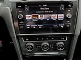 Volkswagen Golf 1,0 TSI,navi,digiklima,acc,alu - náhled 26