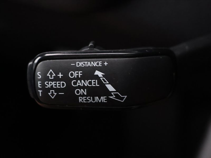 Škoda Octavia 2,0 TDI 110kW CZ Style Matrix - fotka 20 z 34