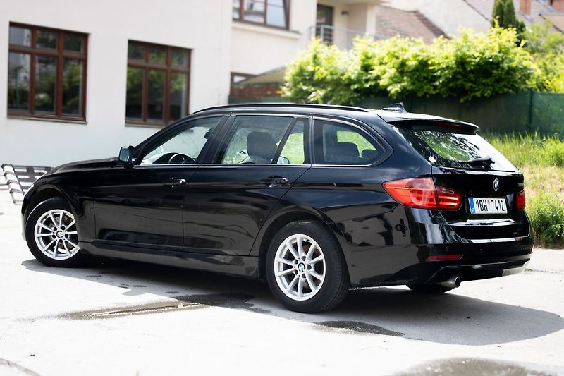 BMW Řada 3 Nebourané, pravidelně servis - fotka 7 z 36