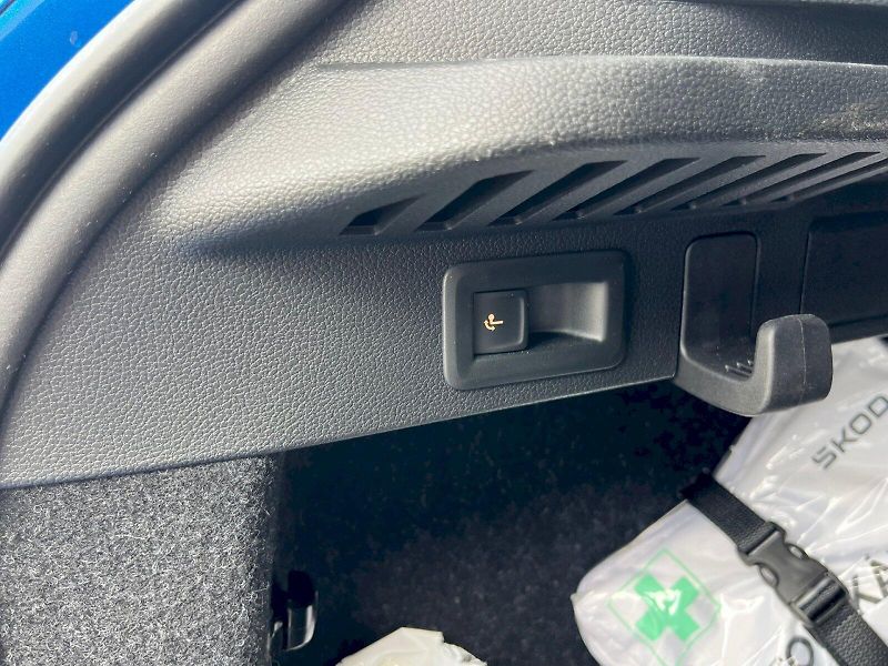 Škoda Kamiq (2025) Monte Carlo TSI 85/1.0 M6F - fotka 16 z 31