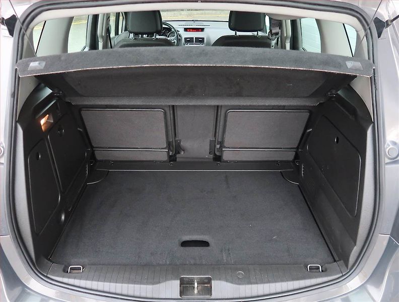 Opel Meriva (2015) 1.4 i, ČR,1.maj, Serv.kniha - fotka 13 z 17