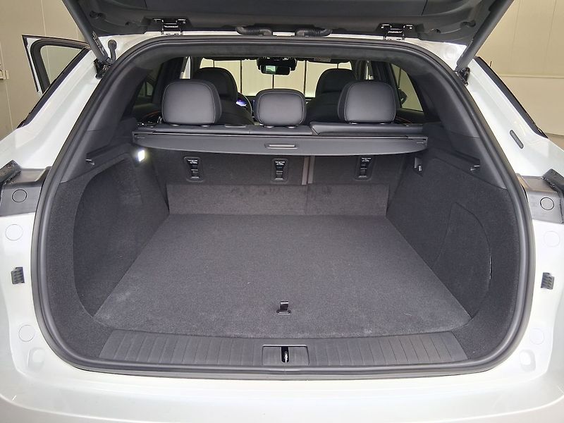 Omoda 9 (2025) Premium 1.5t GDI SHS AWD - fotka 19 z 24