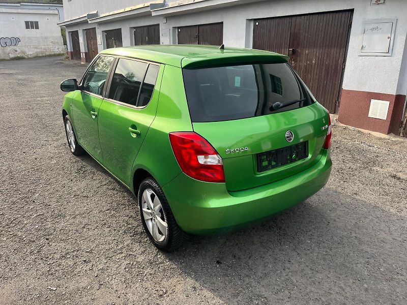 Škoda Fabia 1,2 TSi Fresh / 1.maj./ servis - fotka 3 z 17