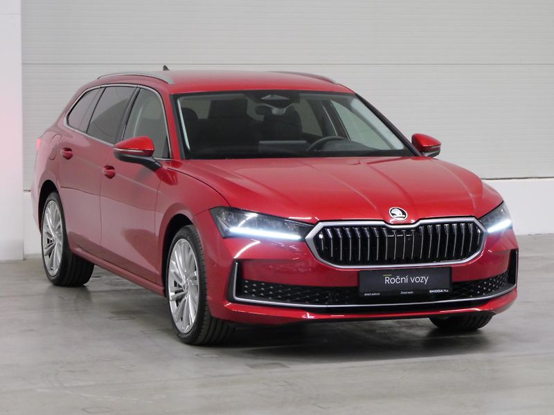 Škoda Superb - fotka 8 z 29