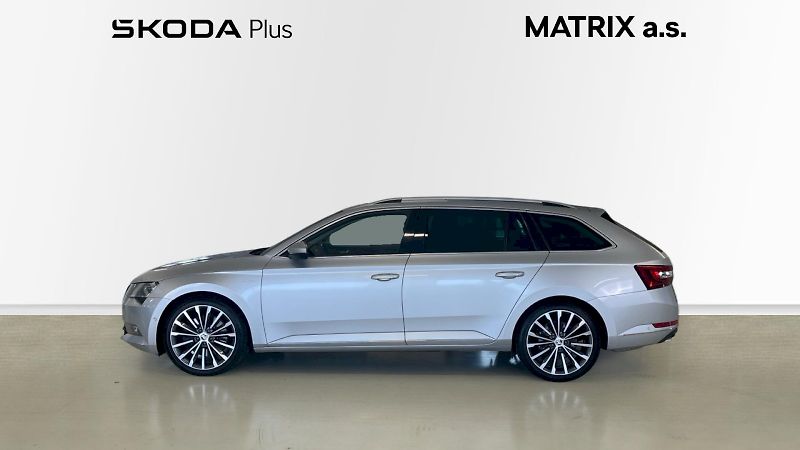 Škoda Superb (2019) kombi Laurin&Klement 2.0TDI  2 - fotka 3 z 34