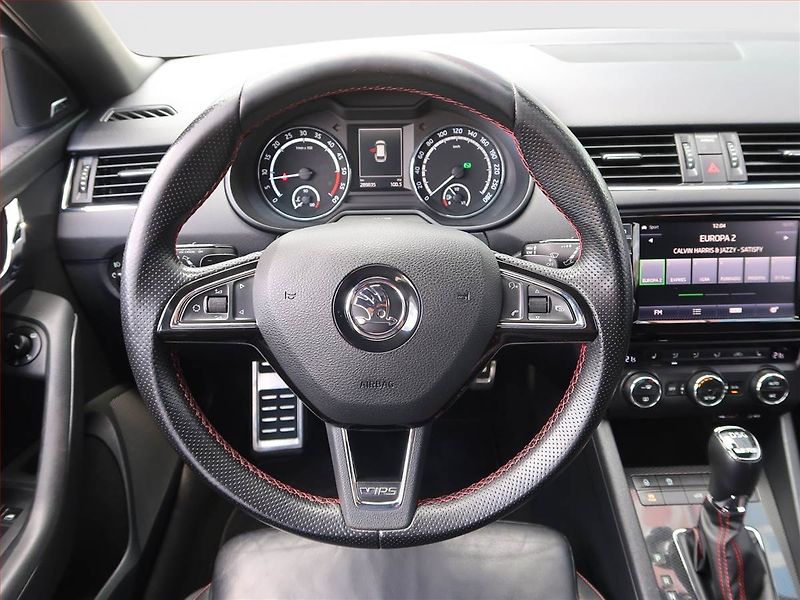 Škoda Octavia (2013) RS 2.0 TDI, Automat, Navi - fotka 18 z 19