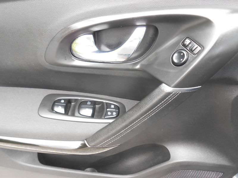 Renault Kadjar 1.5DCi,NAVI,CHROM, LED!! - fotka 27 z 45