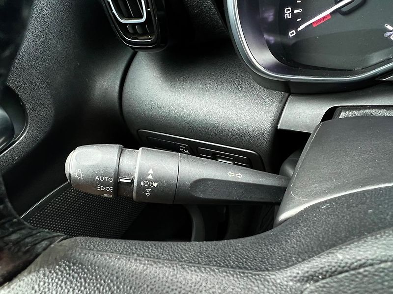 Citroën C3 Aircross (2022) 1.2 PureTech-ALU-P-KAMERA - fotka 24 z 46