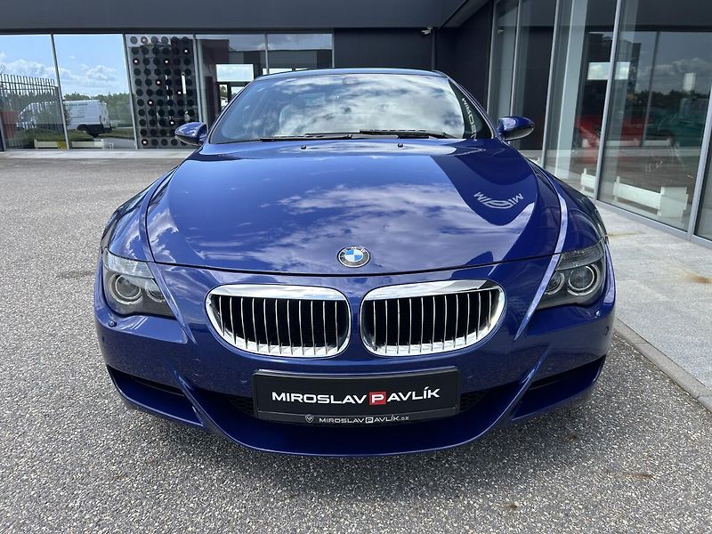 BMW M6 E63 V10 Coupe - fotka 2 z 35