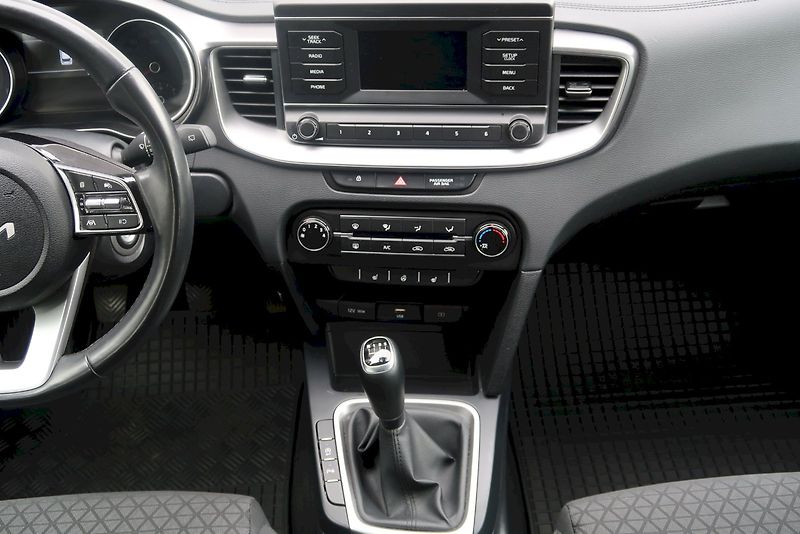 Kia Ceed (2022) Sportswagon,  1.0 T-GDI / 88 k - fotka 11 z 29