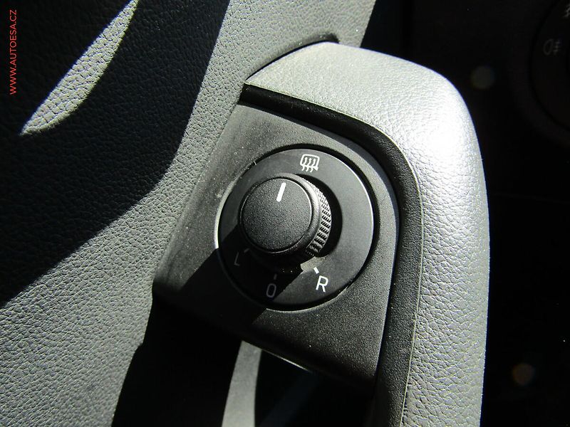 Škoda Octavia (2019) 2.0 TDi 4x4, 2.maj,ČR - fotka 15 z 18