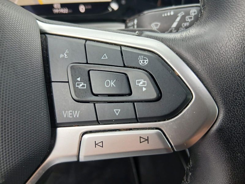 Volkswagen Golf 8, 2.0tdi, automat, ALU 17