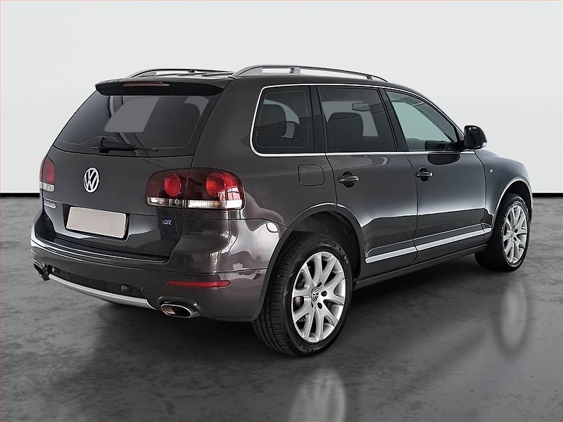 Volkswagen Touareg (2008) R-Line 3.0 TDI, 4X4, Automat - fotka 5 z 23