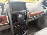 Chrysler Town & Country (2007) 3,8V6 SwivelGo Limit 2007 - náhled 17