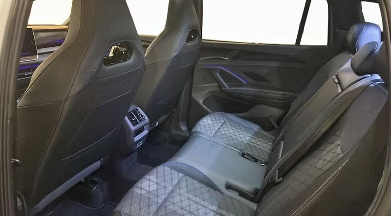 Volkswagen Tayron 2.0 TDI 4M 7 míst Tažné Pano. - fotka 11 z 12