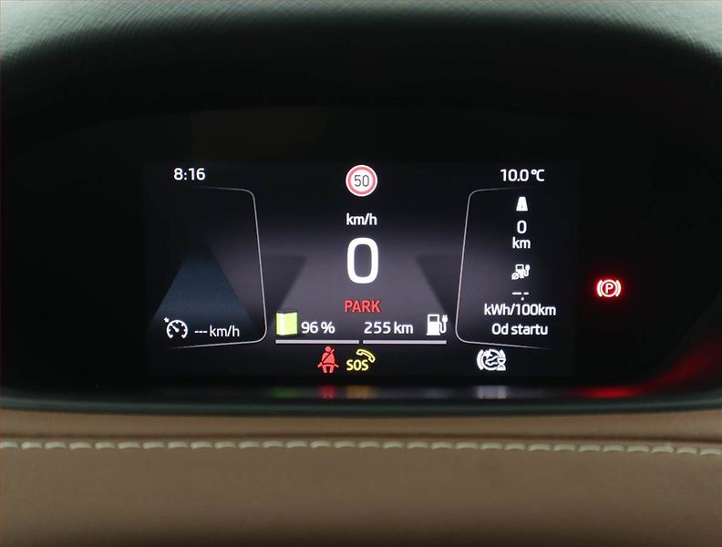 Škoda Enyaq (2021) Founders Edition iV 80 (82 kWh - fotka 11 z 17