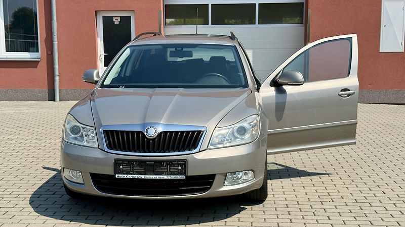 Škoda Octavia 1.6TDi*77kW*ELEGANCE*152TKM*1M - fotka 21 z 22