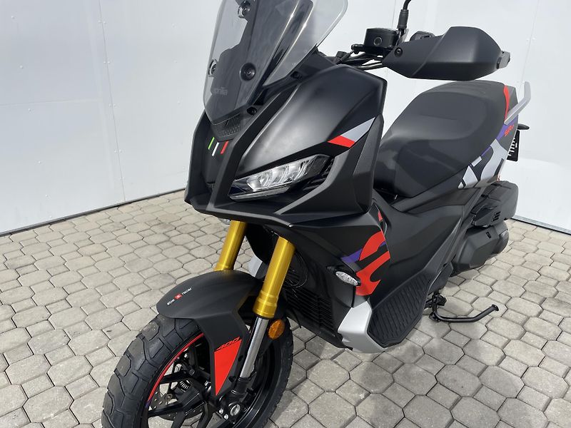 Aprilia (2026) SR GT 400 Rally Replica EU5+ - fotka 6 z 13