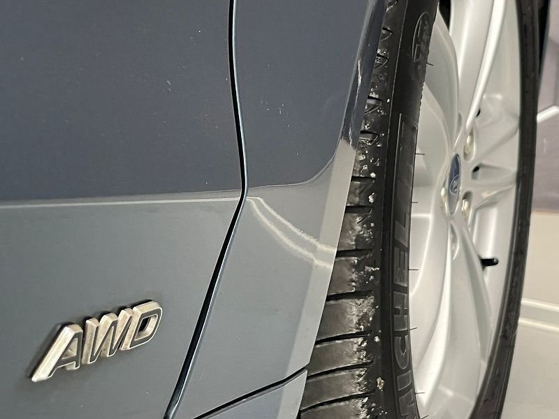 Ford Mondeo 2.0 EB Titanium AWD REZERVACE - fotka 38 z 71