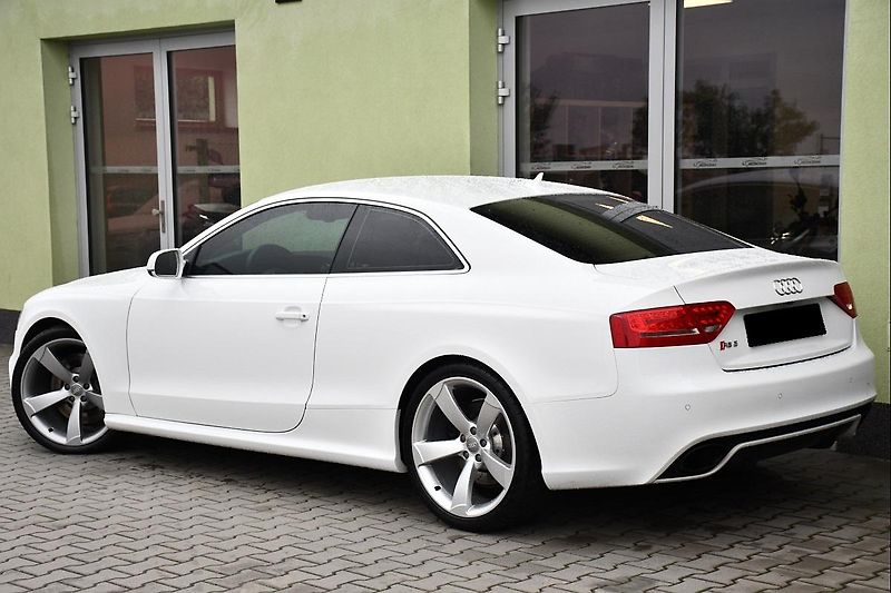 Audi RS 5 4.2 V8 B&O PO VELKÉM SERVISE  - fotka 4 z 45
