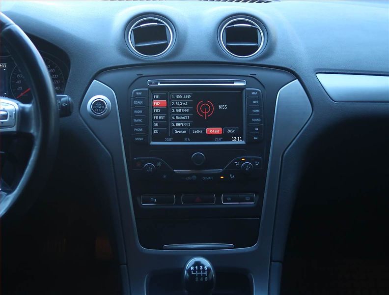 Ford Mondeo (2014) 2.0 TDCi, Tempomat - fotka 15 z 19