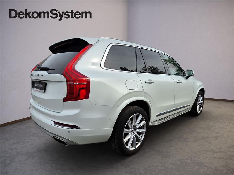 Volvo XC90 2,0 T6 AWD Inscription Auto - fotka 3 z 19