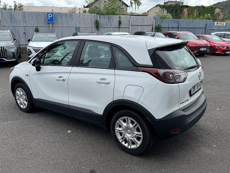 Opel Crossland X (2020) 1,2T (83k) 5MT - fotka 9 z 30