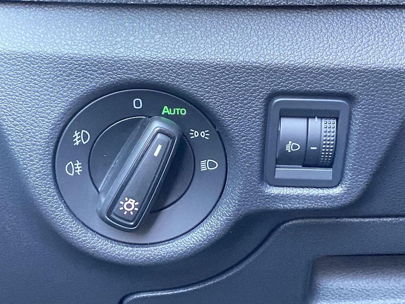 Škoda Scala (2025) 1.0 TSI Selection - fotka 18 z 31