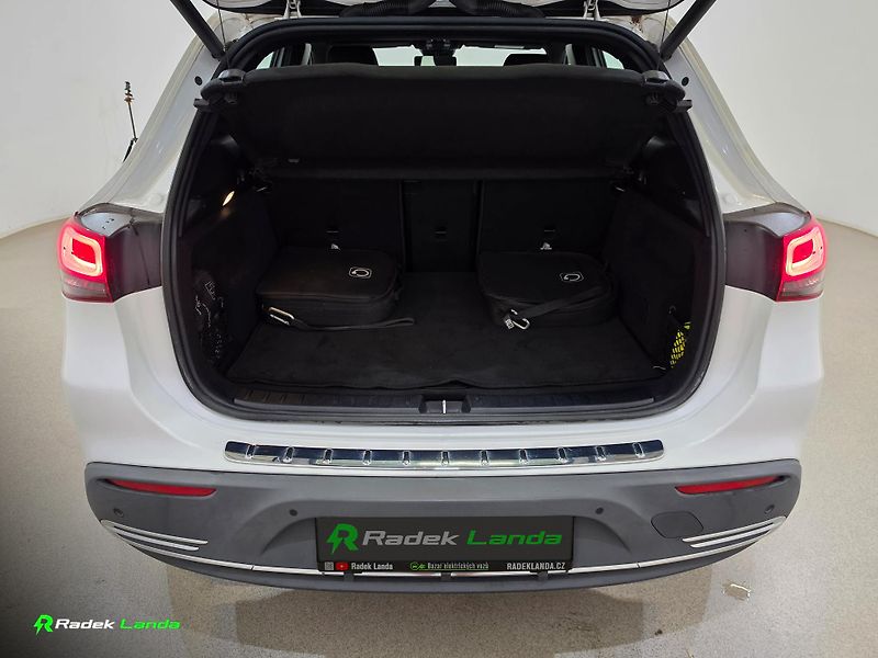 Mercedes-Benz EQA (2023) 250+ 73,9 kWh, LED - fotka 14 z 16