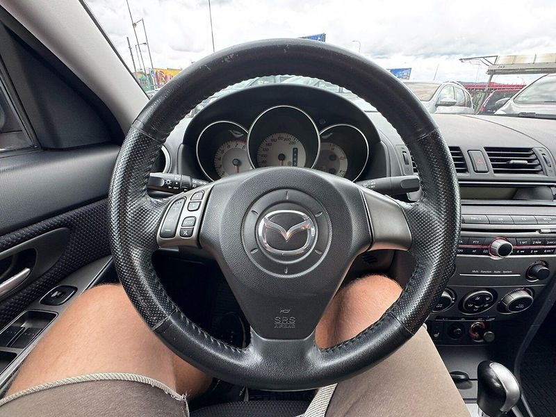 Mazda 3 (2007) AUTOMAT 1,6 77 KW KILOMETRY - fotka 26 z 45