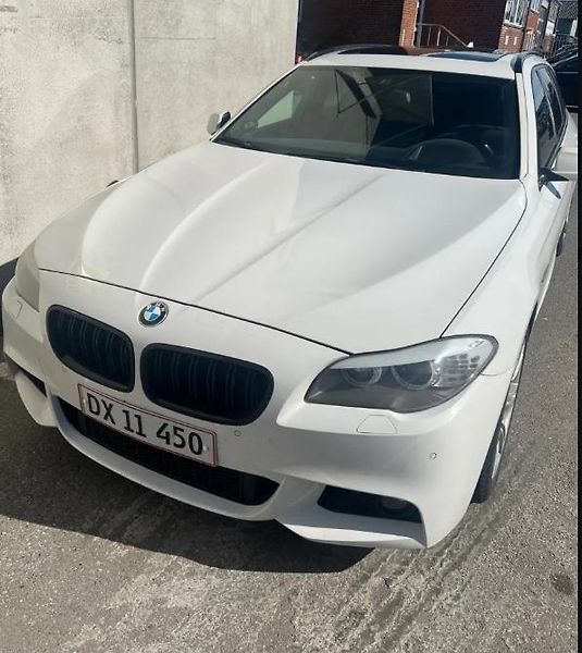 BMW Řada 5 530D 3,0 M-SPORT AUTOMAT - fotka 1 z 3