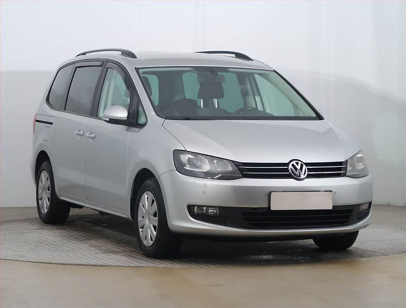 Volkswagen Sharan (2013) 2.0 TDI, Automat, Xenony - fotografie inzerátu