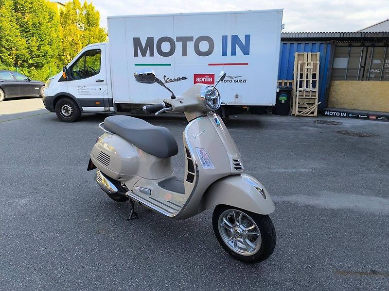 Vespa (2025) GTS 310 Beige Avvolgente - fotografie inzerátu