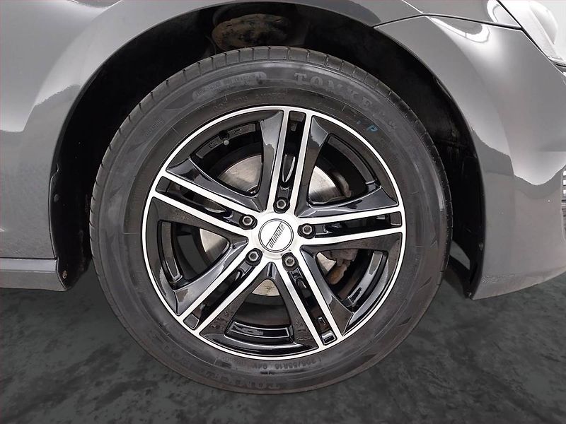 Volkswagen Golf (2016) Comfortline 1.2 TSI, Tempomat - fotka 15 z 16