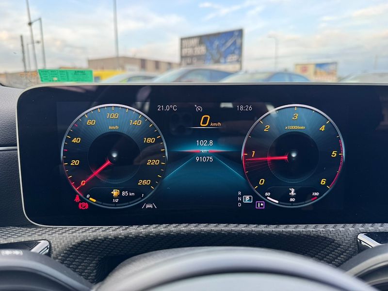 Mercedes-Benz Třídy A (2019) 180D 1,5 85 KW AUTOMAT SPORTB. - fotka 39 z 50