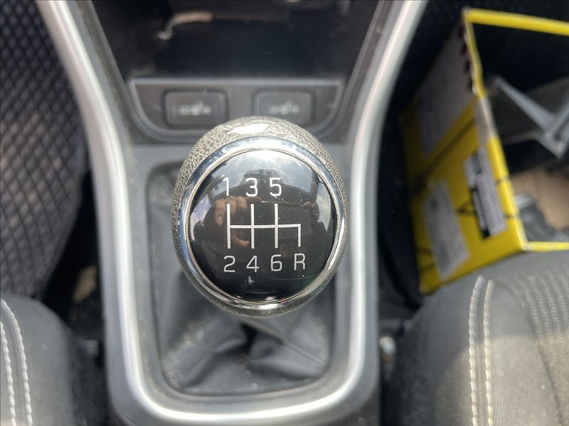 Suzuki SX4 S-Cross 3,0 DDiS 88kw 4x4 havarované, - fotka 21 z 31