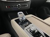 Volvo XC90 (2026) T8 AWD Plug-in BRIGHT ULTRA - náhled 39