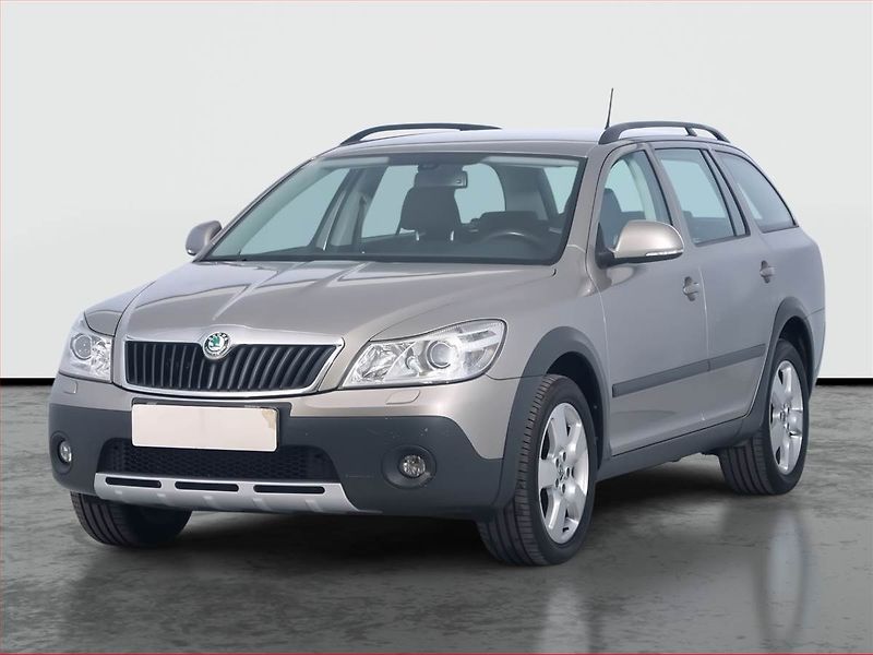 Škoda Octavia (2012) Scout 1.8 TSI, 4X4 - fotka 2 z 18