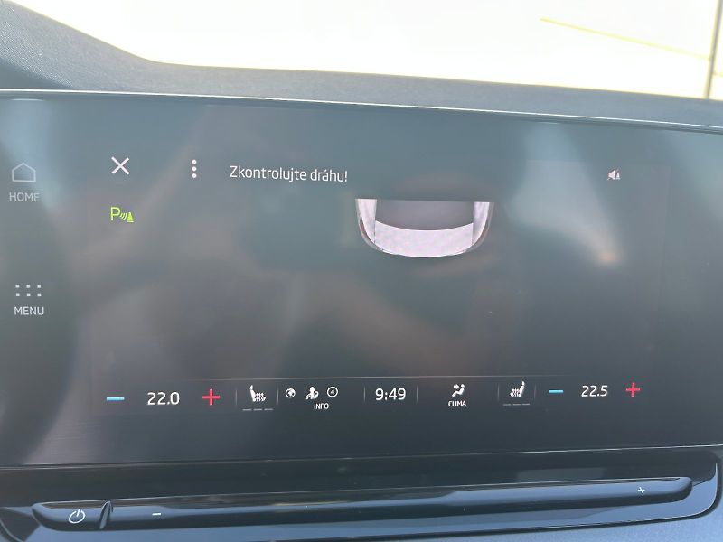 Škoda Octavia (2023) AMB TD 85/2.0 M6F - fotka 24 z 27