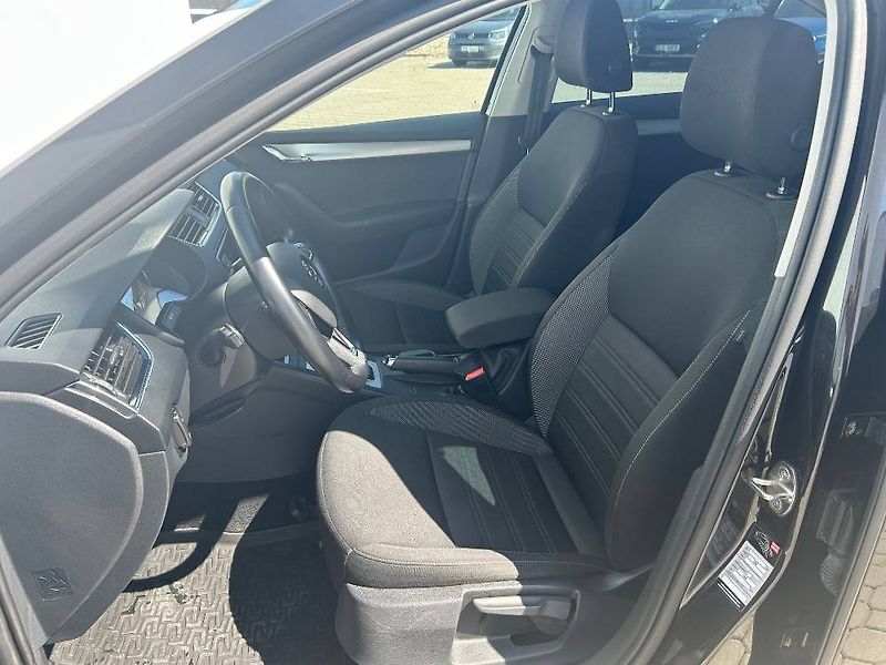 Škoda Octavia Ambition 7DSG 1,5TSI - fotka 6 z 23