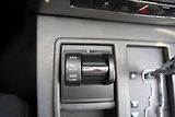 Jeep Cherokee 2.8 CRD L/automat/tažné/klima/ - náhled 35