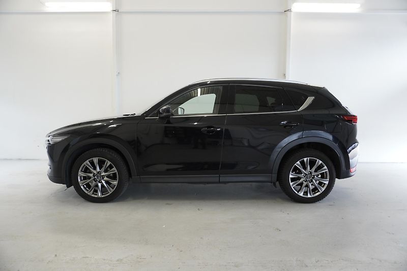 Mazda CX-5 2.2 D SKYACTIV 4x4 AUTOMAT - fotka 2 z 12