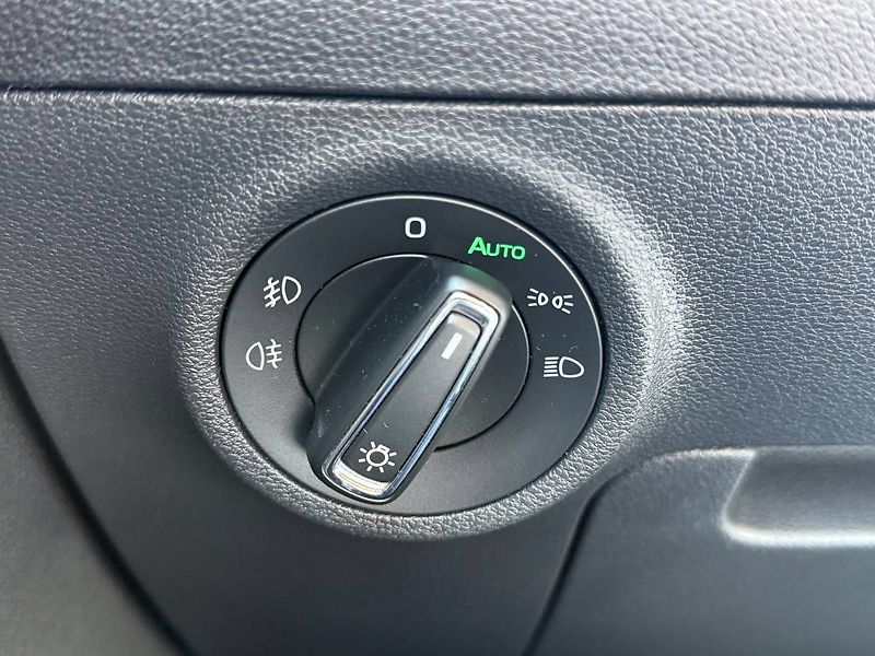 Škoda Karoq (2017) 2.0 TDI 110 kW Style DSG 4x4 - fotka 20 z 25