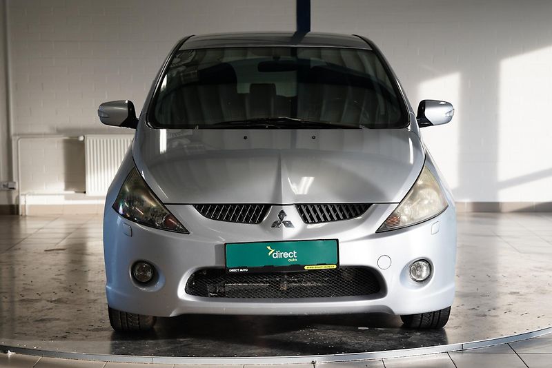 Mitsubishi Grandis - fotka 4 z 21