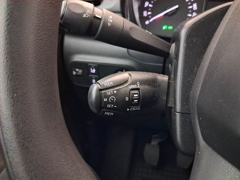 Citroën C3 (2018) 1.5 BlueHDi, Serv.kniha - fotka 17 z 17